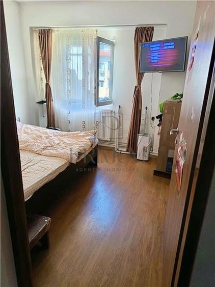 Apartament cu 2 camere decomandat, mobilat în Girocului