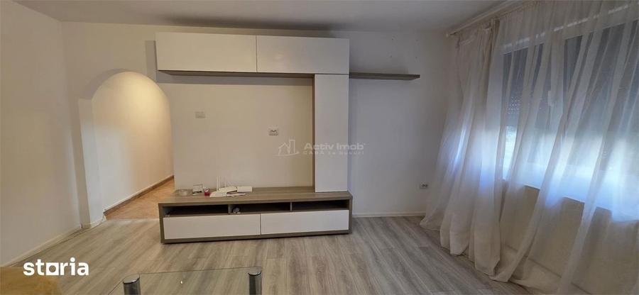 Apartament cu 2 camere decomandat, mobilat în Micro 6