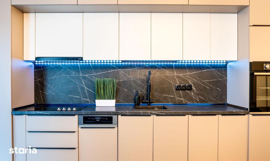 Apartament cu 3 camere semidecomandat în Florești — fotografia 1