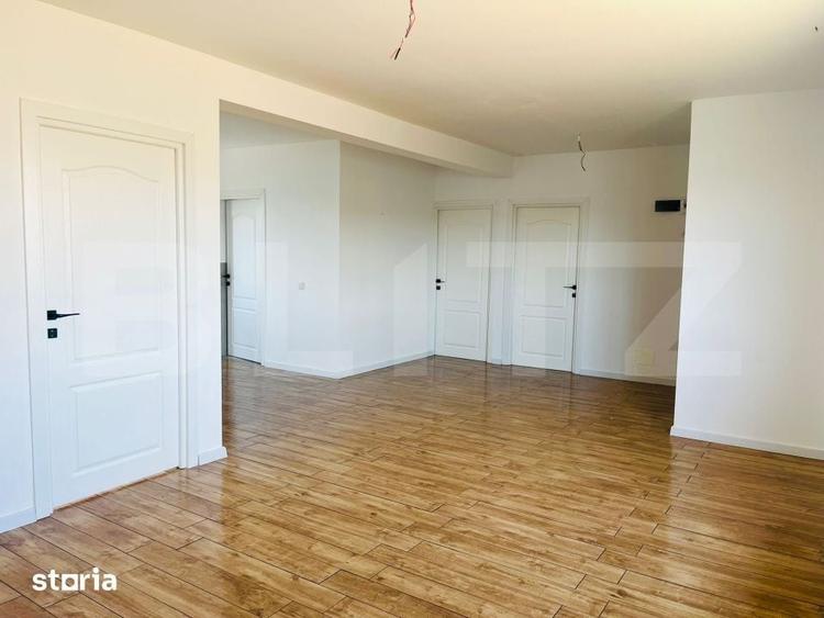 Casă cu 4 camere cu Teren 568 Mp în Șimnicu de Sus