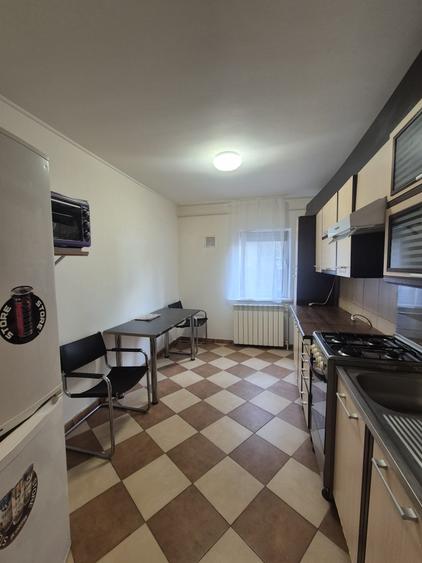 Apartament 4 camere Metalurgie Etajul 1 - 5