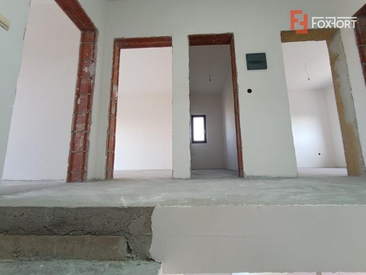 Triplex 5 camere, 2 bai, 114 mp utili, zona Plopi Timisoara - V8613 - 16