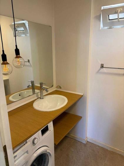 Proprietar vand garsoniera (33 mp), curte proprie (50 mp), Tineretului - 12