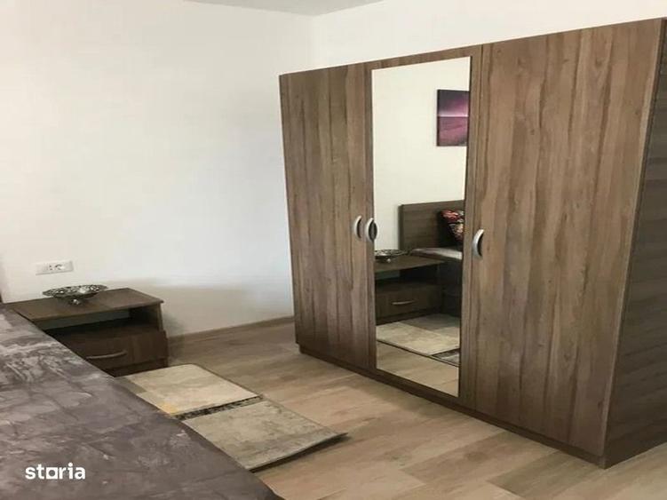 titan 4-5 minute metrou si parc ior intrare stradala langa policlinica - 2