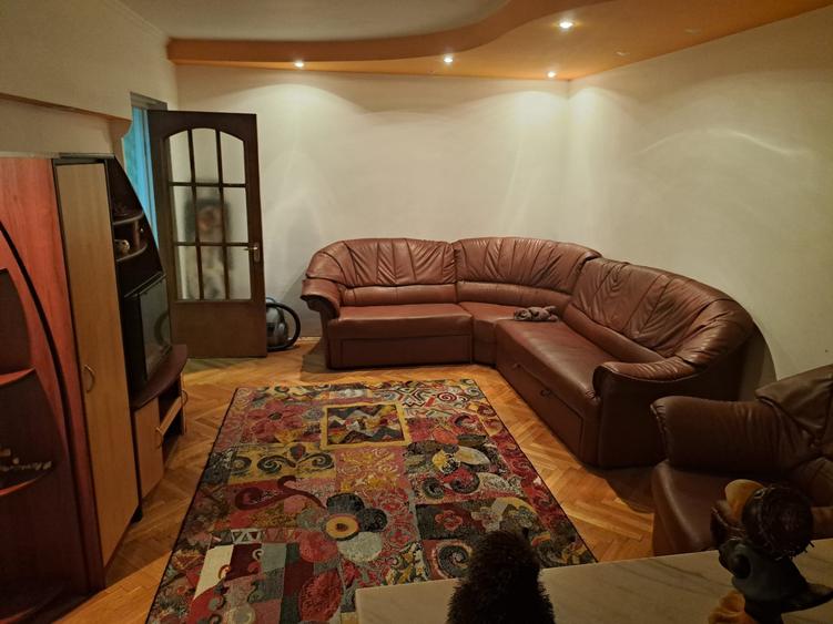 4 camere Exercițiu , Decomandat / Centrală , poziție DEOSEBITĂ ! - 1