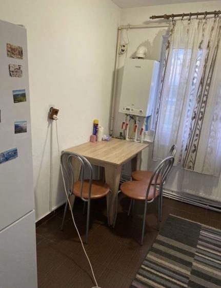 Vand apartament 2 camere - 2