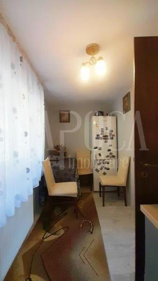 Casa 6 camere de vanzare in Floresti - 10