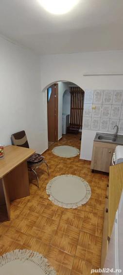 Proprietar inchiriez apartament doua camere - 7