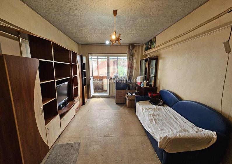 Apartament 3 camere si 2 bai-zona Gorjului - centrala ter... Apartament 3 camere si 2 bai-zona Gorjului - centrala ter...