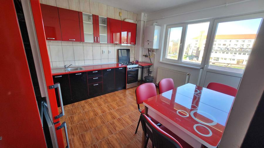 Apartament 4 camere, scara interioara, deosebit complet mobilat si utilat - 2