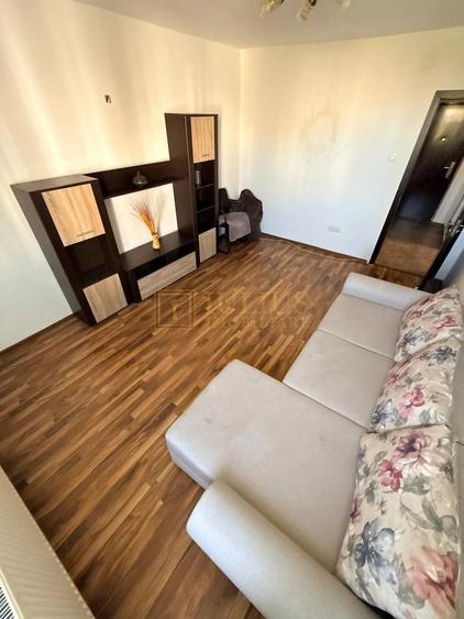 Apartament cu 2 camere decomandat în Gheorghe Lazăr