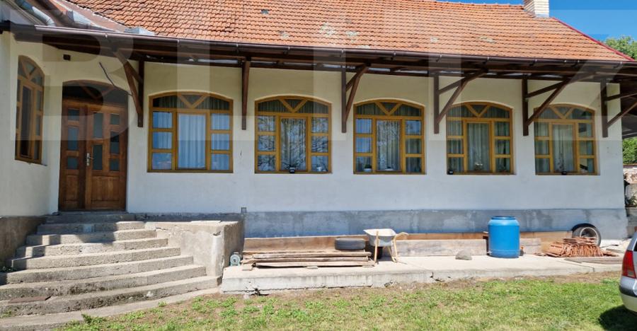 Casa de Familie | 175 mp + Curte 3166 mp | Tatara?ti, B - 16