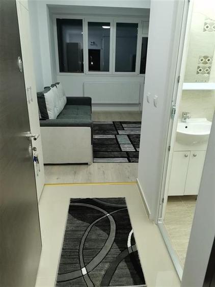 GARSONIERA de vanzare in ONESTI,mobilata si utilata - 2