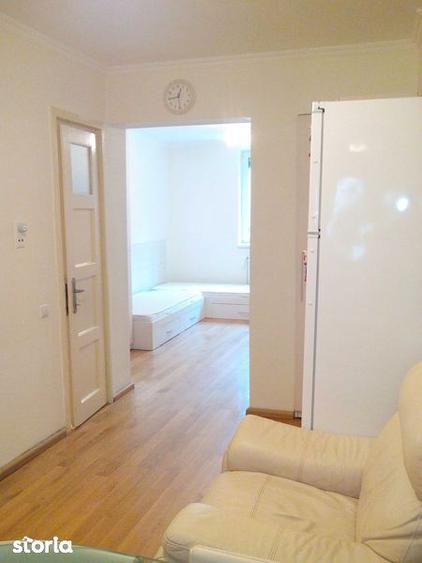 inchiriez garsoniera dubla cocheta Ploiesti -gara de sud 350E - 4