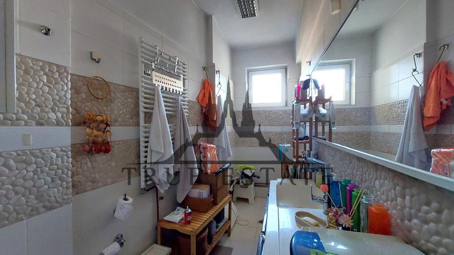 Apartament cu 3 camere + boxă de depozitare în zona Eminescu - 8