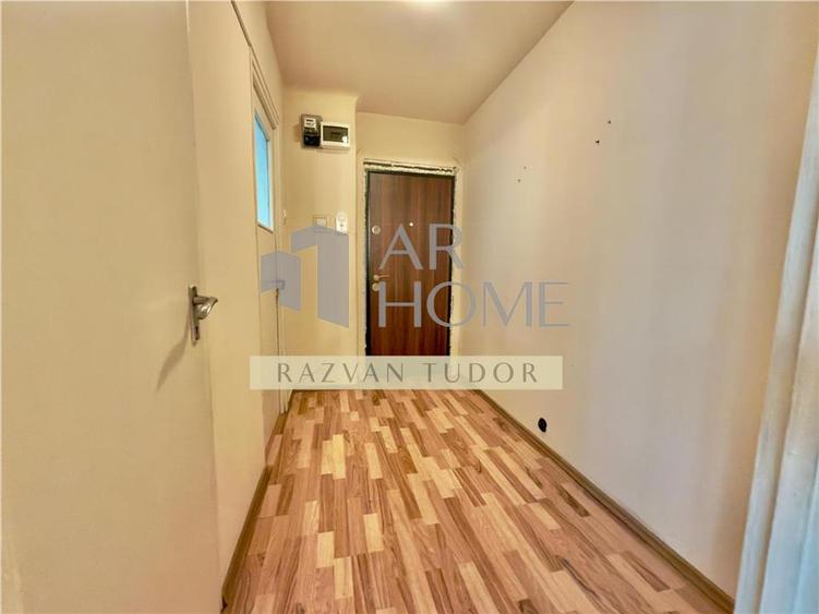 Apartament 2 camere  , central, zona Cina , Ploiesti - 9