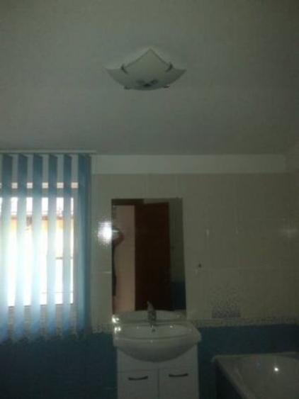   Apartament in Vila P+1, Eminescu - Mosilor - 110 mp.  curte + parcare + nemobilat - 7