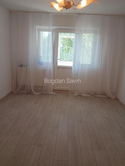 Apartament 3 camere, Alexandru cel Bun - liber