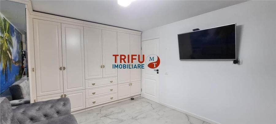 Apartament ultramodern  4 camere de vanzare Cetate  etaj 1 - 3