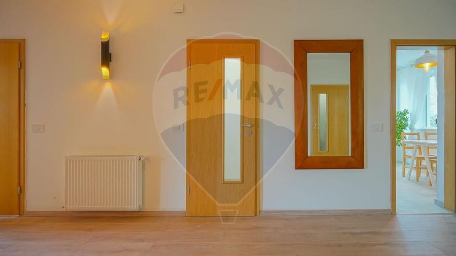 Apartament cu 3 camere in casa, curte proprie si garaj - 15