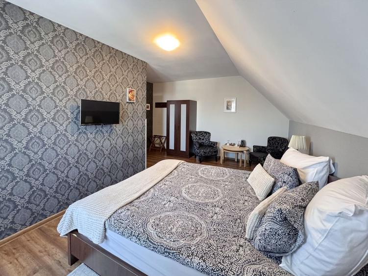 Investiție de Succes: Boutique Hotel la Cheie în Bran - 40