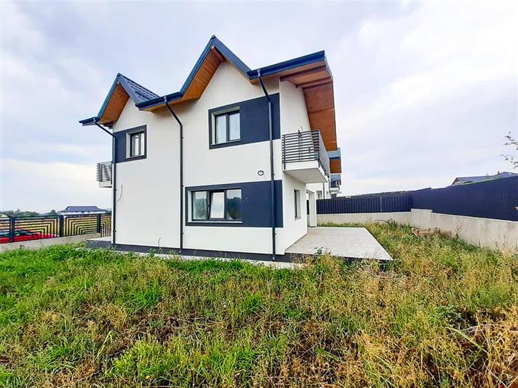 Vila  de vanzare  Breazu, - 4