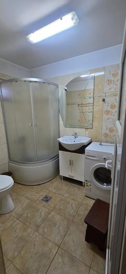 Casa renovata total in 2 studiouri separate cu curte - 6