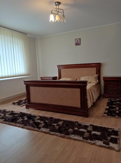 casa / vila Gavana 3  , mobilata / utilata , finisaje clasice ! - 3