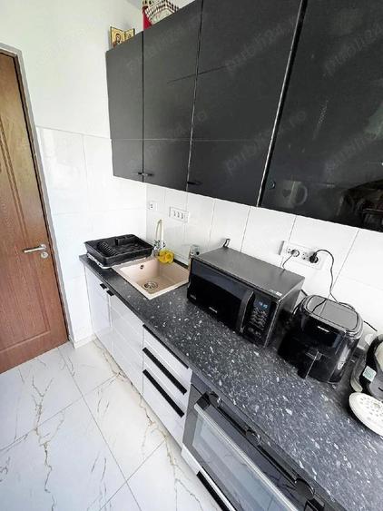 Apartament 2 camere, etaj 5 Zona Spitalului Judetean - 6