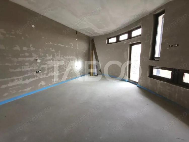 Casa 5 camere 250 mp cu incalzire in pardosea zona Tineretului Sibiu - 13
