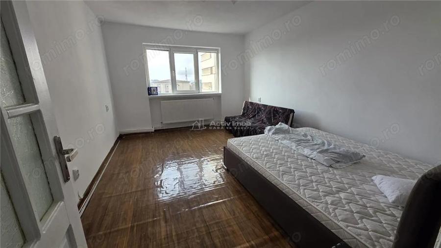 Apartament 2 decomandat, CT , etaj 4 din 10- Craiovita - 4