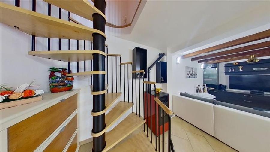 TUR 3D! Refugiu rafinat in Schei, Casa cu 3 camere amenajata cu stil, Brasov - 44