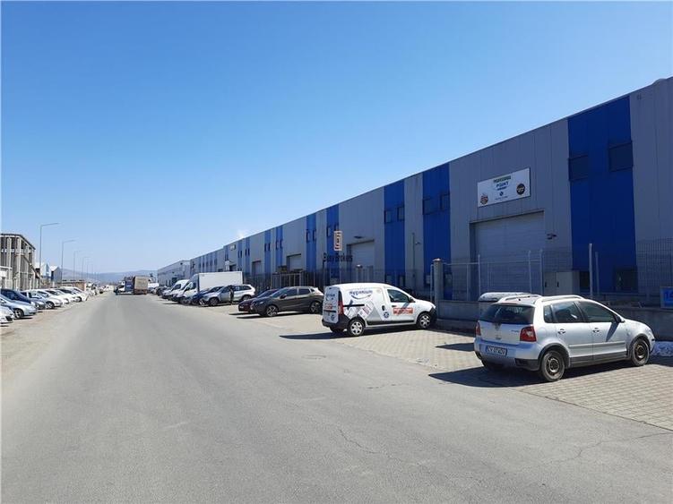 0,75 ha - Teren pentru dezvoltare imobiliara - constructii industriale - 4