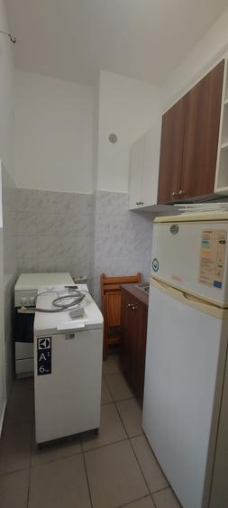 Universitate - Garsoniera decomandata in inima orasului, metrou la scara - 7