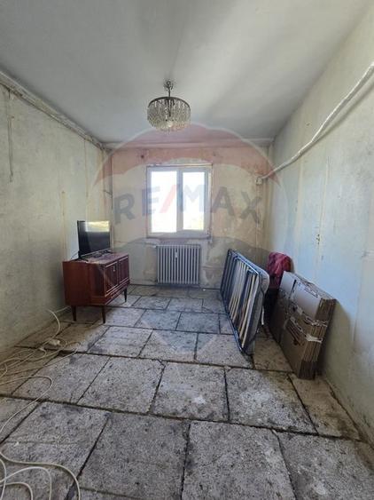 DE VANZARE Apartament cu 3 camere în zona Titan - 19