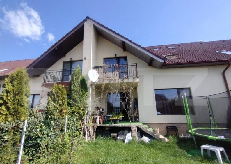 Casa tip duplex,6 camere,220mp,241mp teren,garaj,zona Unirea - 2