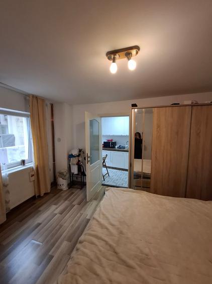 Ocazie!!!  Blascovici – Casa 8  camere - Proiect  2  Familii - 7