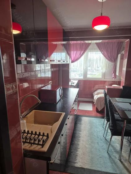 Apartament 2 camere de inchiriat P?a Nicolina, Blv N. Iorga 420euro neg - 2