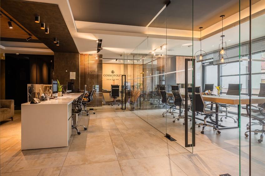 Spatiu Birouri, 179 mp, 2 parcari, mobilat utilat - 1