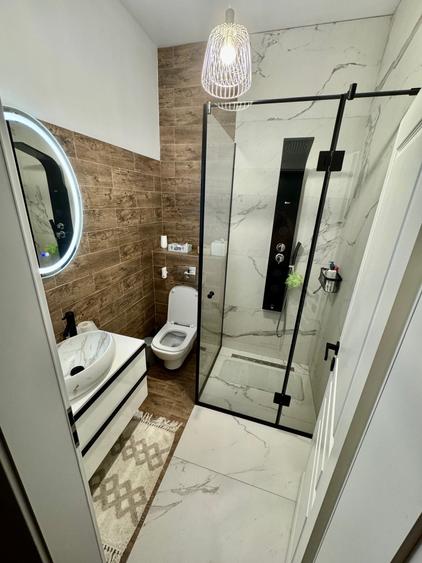 Casa ultrafinisata situata la cateva minute de  Vivo! - 14