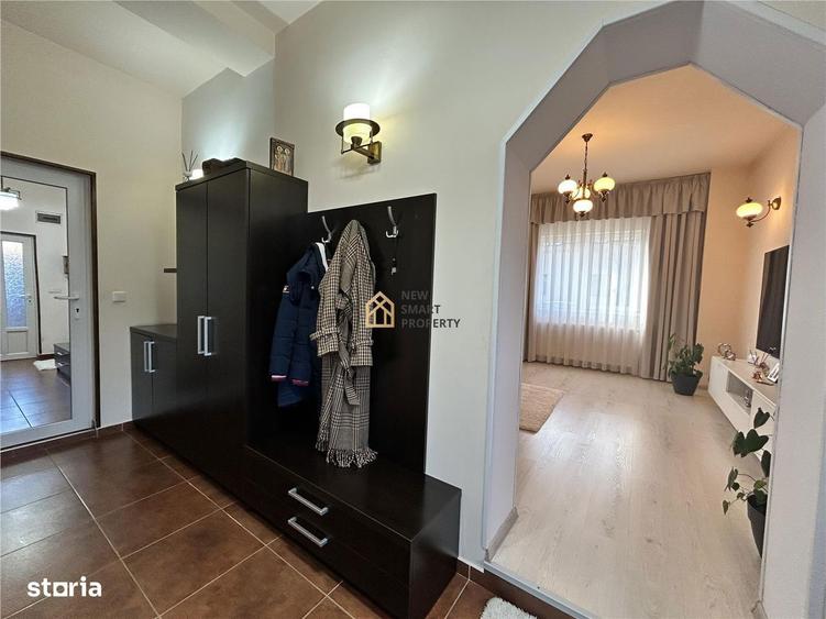 De vanzare casa 4 camere Cantemir - 3