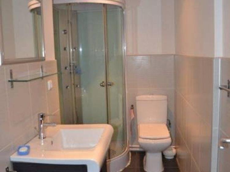 ARMENEASCA - UNIVERSITATE  - 6 camere stradal, locatie deosebita - 7