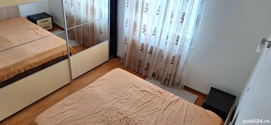 Inchiriez apartament 3 camere - 5