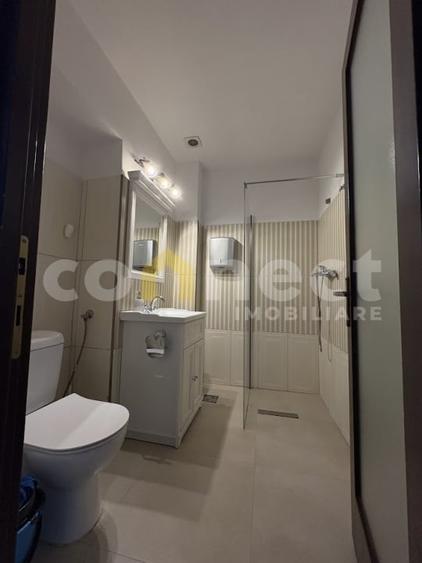 Birou modern de inchiriat-73 mp ,Ultracentral, B-dul Eroilor - 2