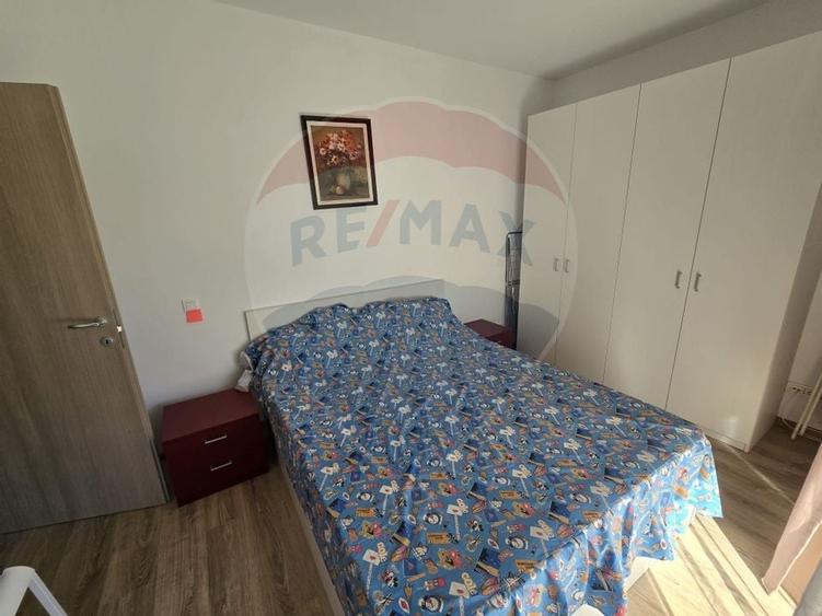 DE VANZARE Apartament cu 3 camere CLUB LAC SNAGOV - 10