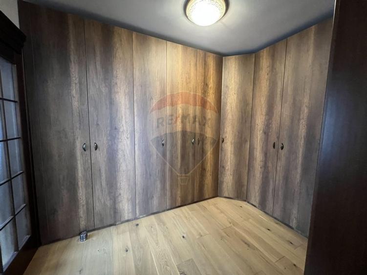 Casă / Vilă cu 4 camere de vânzare în zona Chitila - 7