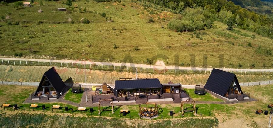 Afacere de vanzare, 2 cabane+sala de evenimente, la cheie, Apuseni! - 2