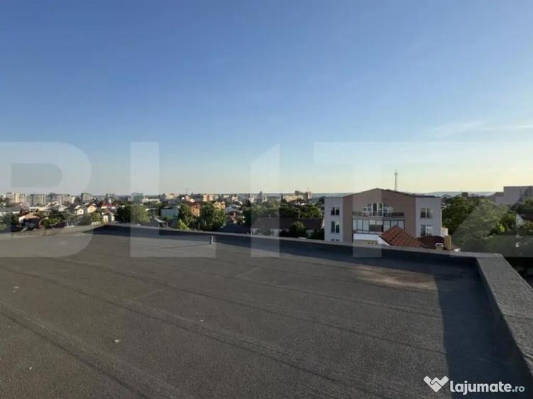 Penthouse in casa la ro?u, 144 mp utili cu 113 mp terasa - 2