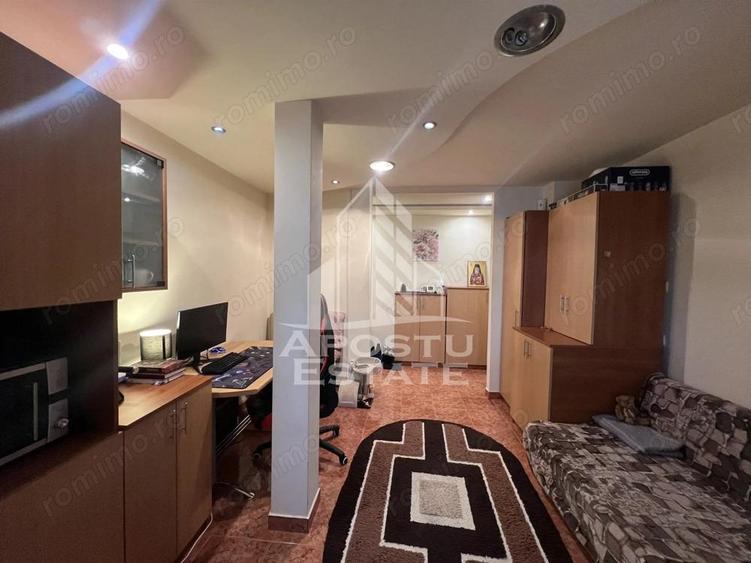 DE VANZARE Apartament 2 camere langa parc - 2