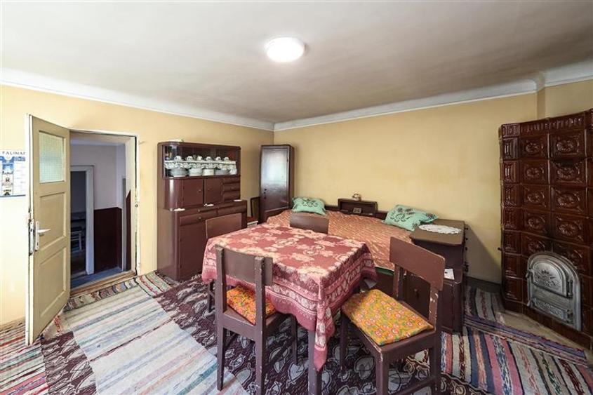 Casa traditionala cu teren generos COMISION 0 - 7